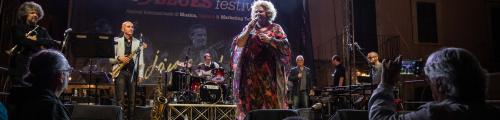 Linda Valori, Scheol Dilu Miller, Grace Quaranta: le donne portano in alto il Bitonto Blues Festival