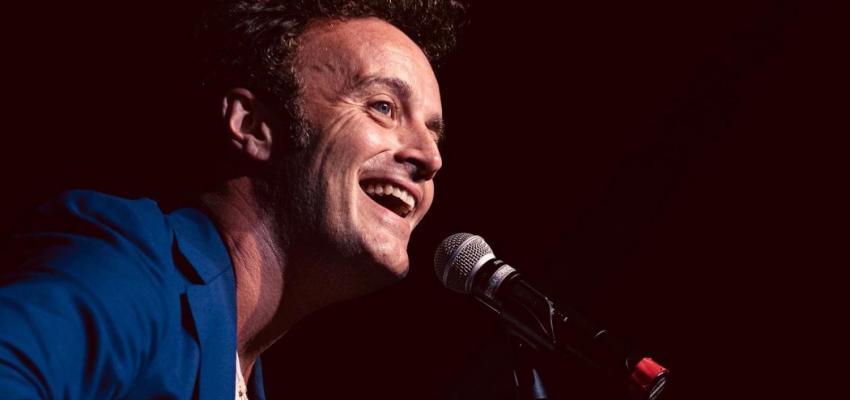 Lo show di Renato Ciardo in riva al mare