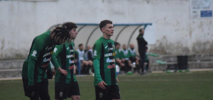 Frena il Bitonto, Canosa passa 3-0