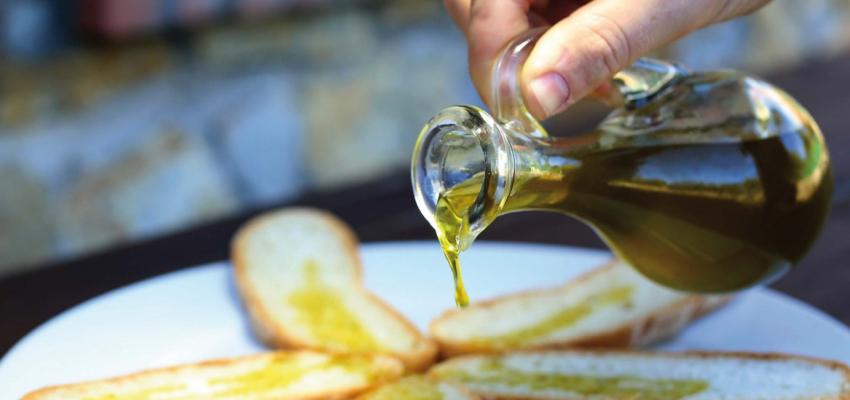 L’olio bitontino trionfa in Sardegna e in Campania