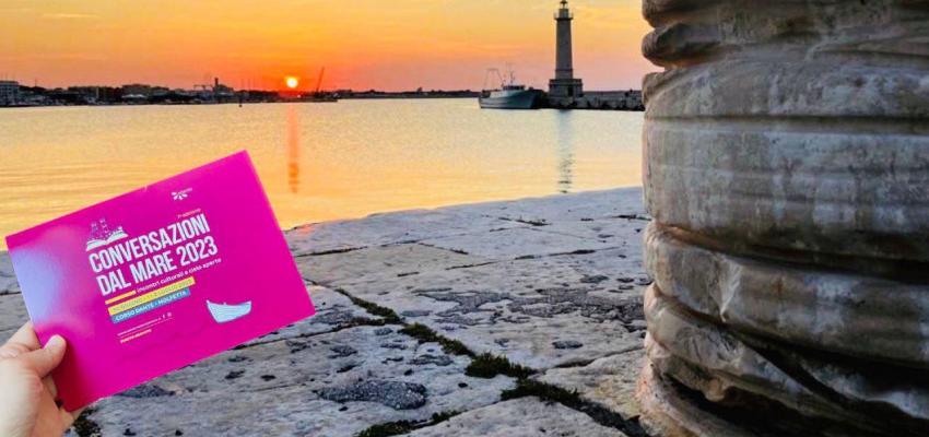 Torna a Molfetta “Conversazioni dal Mare”, weekend di libri e cultura nel centro città