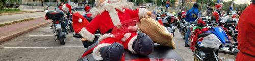 La decima edizione di Babbo Natale in moto a Bari