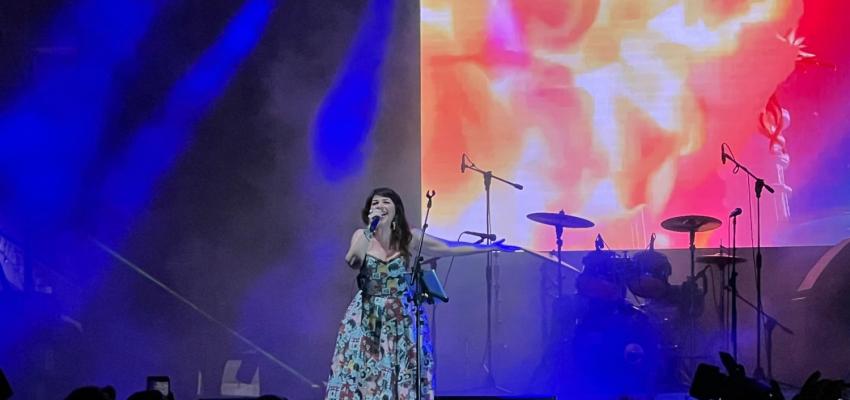 Cristina D'Avena infiamma il Molfesf