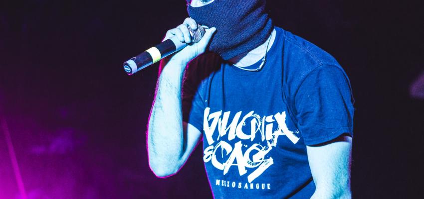 Mezzosangue fa tappa al Demodè con il live e il contest